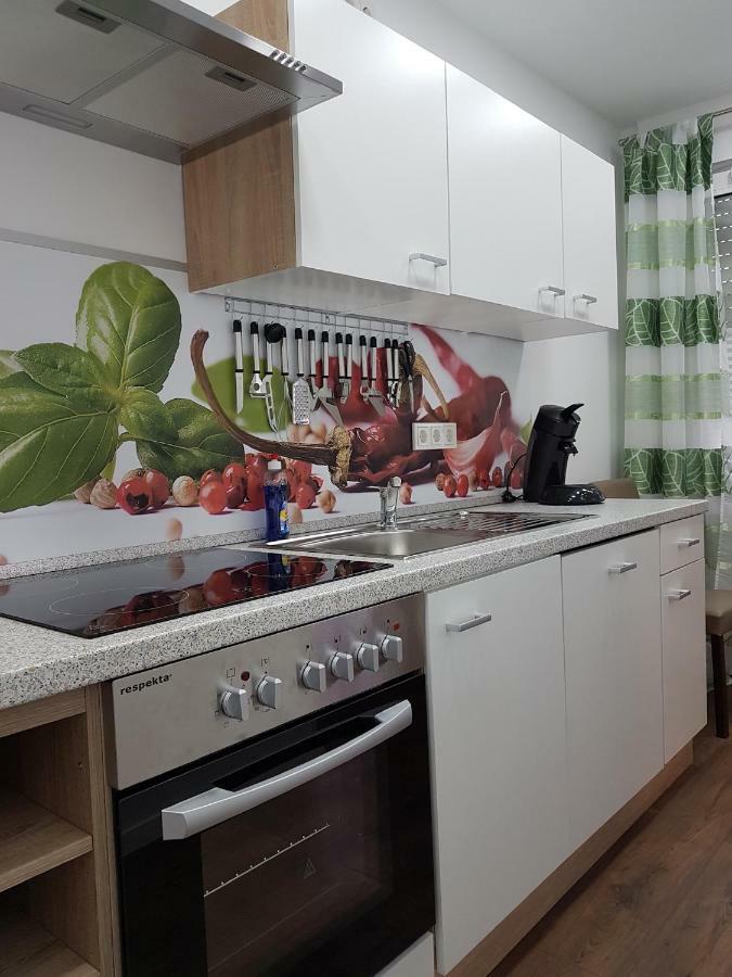 Apartment Alt-Refrath برجيش جلادباخ المظهر الخارجي الصورة